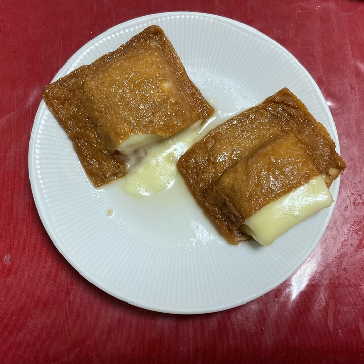 国産チーズでいなり餅